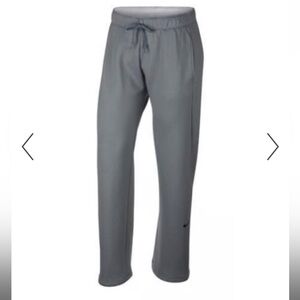 Nike Women’s Therma-Fit Gray Sweatpants